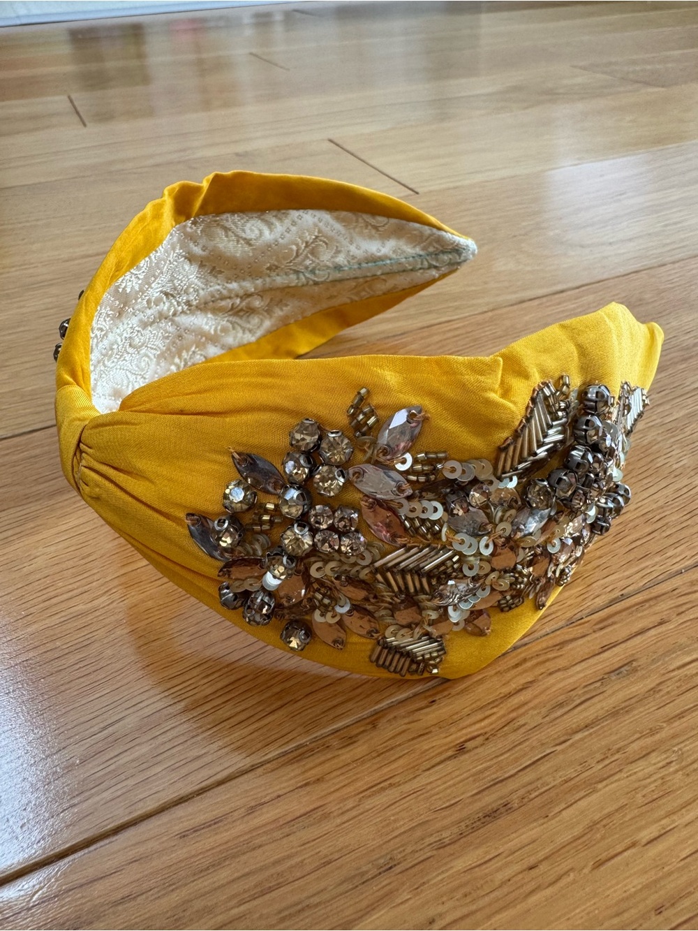 Namjosh Embellished Yellow Padded Headband - Picture 2 of 8